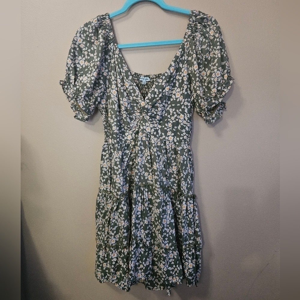 Vostalgia Women's Size S Peasant Dress Puff Sleeve Ditsy Daisy Print